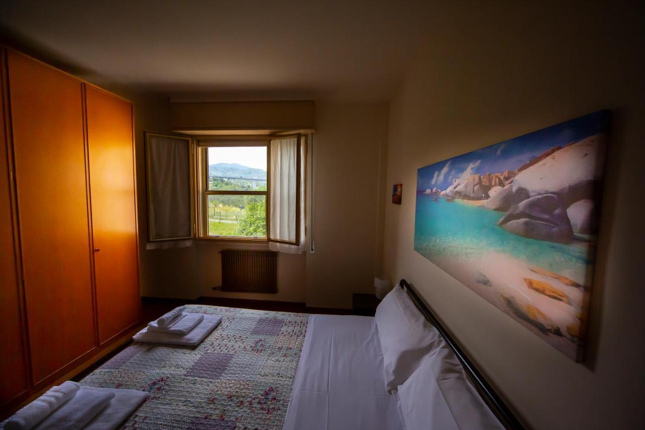 Ferienwohnung La Casa Di Vittoria San Lorenzo al Mare Exterior foto